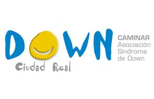 Entrega donativo asociación